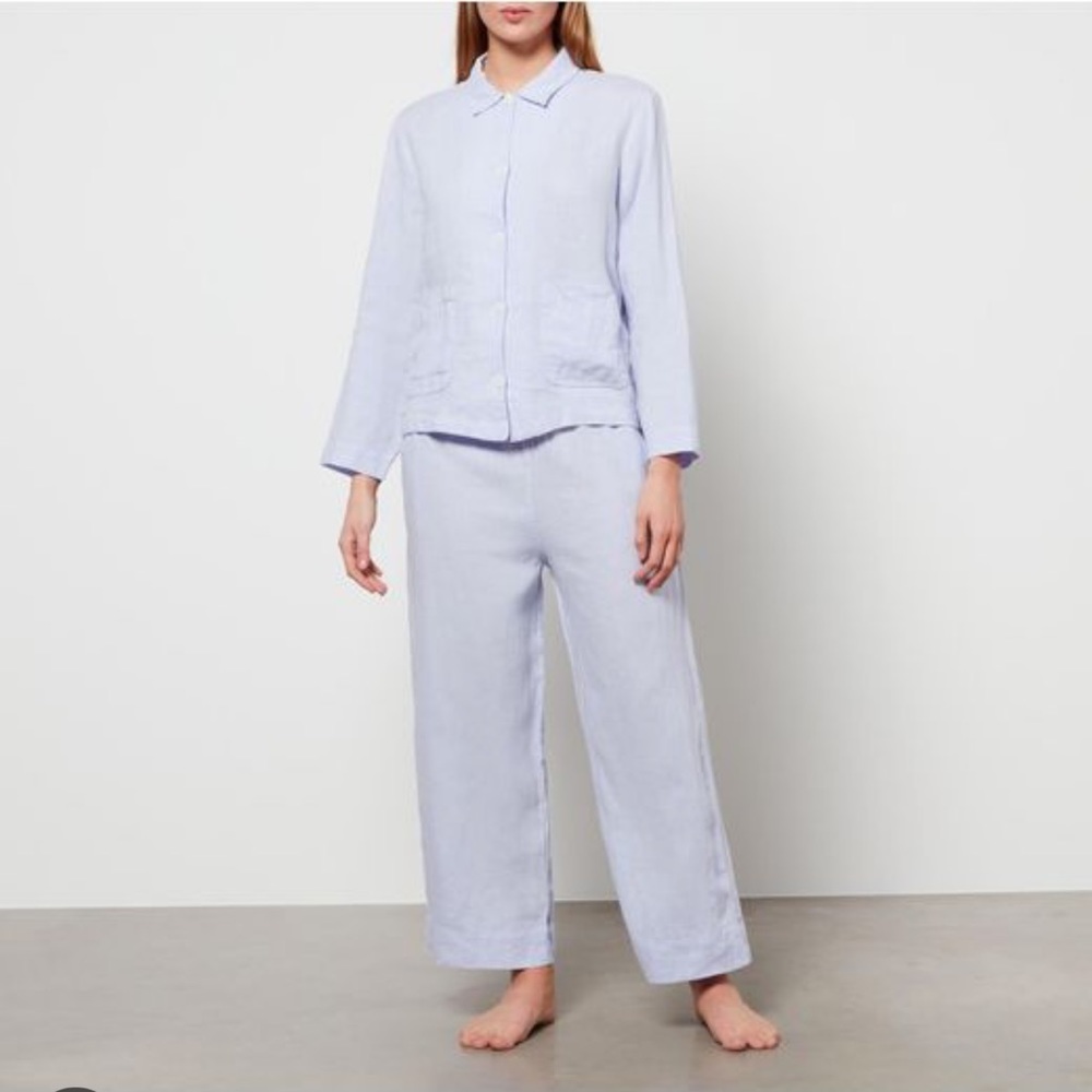 Desmond and Dempsey linen pants